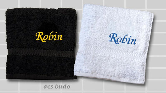Hand-/Duschtuch/Set mit Namensbestickung